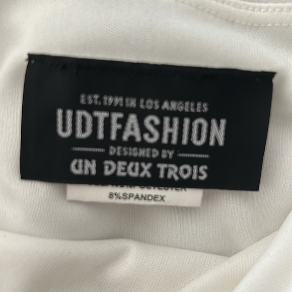 Un Deux Trois Dress - Picture 3 of 4